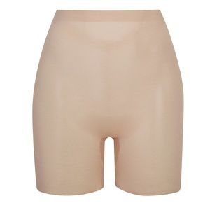 SKIMS SHEER SCULPT LOW BACK SHORT
